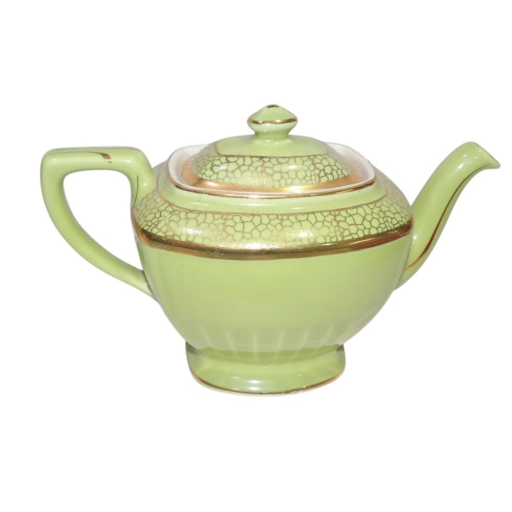 Vintage Hall China Chartreuse Green Gold Filigree 6 Cup Teapot Made in USA 00102